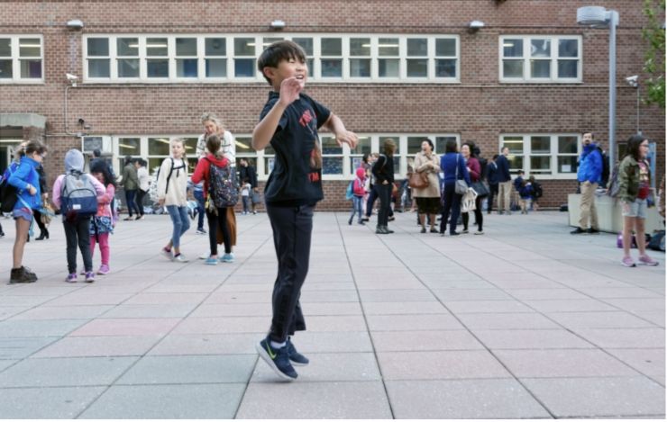 As kids had done for 30 years before them, PS 150 students in 2018 play on the third-floor plaza before the start of school in what is now the former PS 150 building. Photo: Carl Glassman/Tribeca Trib
